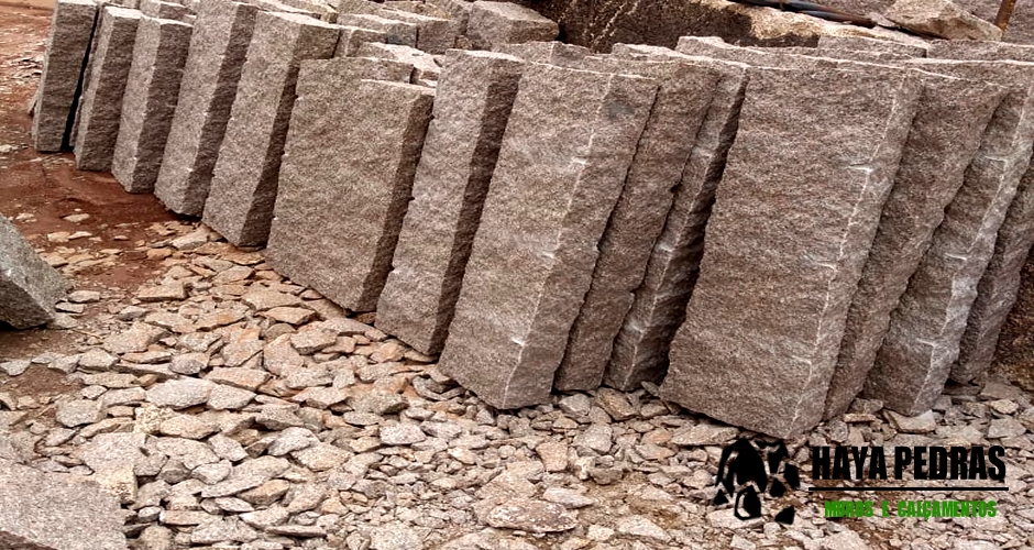 calcamento de pedras